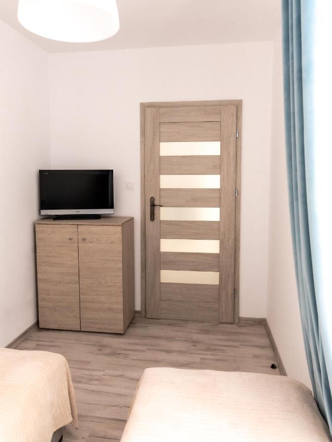 Apartament Pod Lasem Apartment Oldrzychowice Klodzkie Exterior photo
